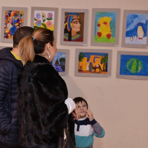 Հայաստանի նկարիչների միությունում մեծ հանդիսավորությամբ բացվեց «Դանիելյան» արվեստի կենտրոնի սաների ամենամյա հաշվետու ցուցահանդեսը (VIDEO, PHOTO)
