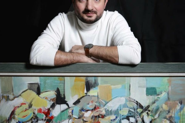 «Լինելով Ֆրանսիայի MONDIAL Art Academia-ի անդամ, առաջարկը ստացել եմ հենց նրանց կողմից», - PanARMENIAN.Net ի թղթակցի հետ զրույցում հայտնեց Արամ Դանիելյանը